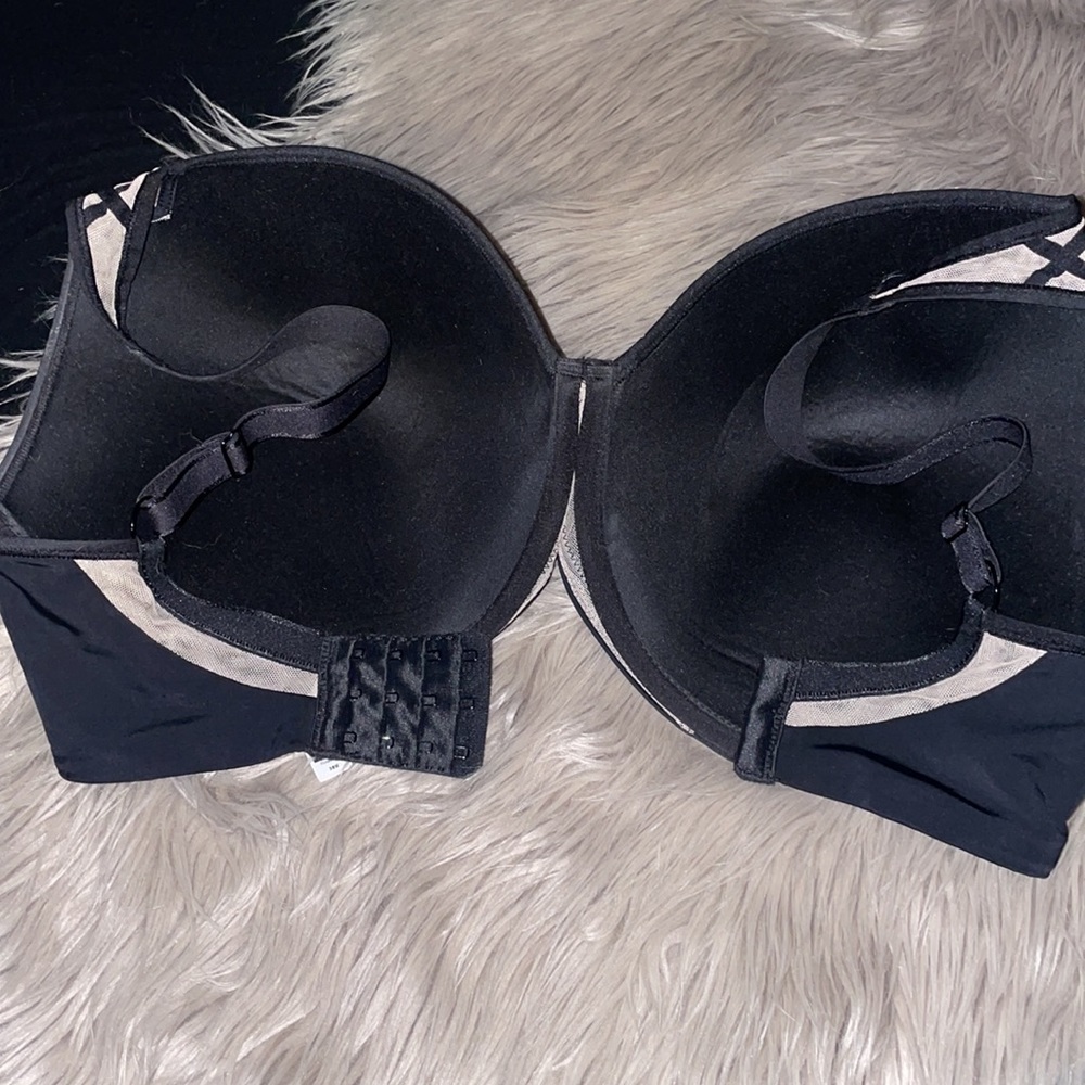 Paramour Amaranth Lightweight Lightly Lined Under… - image 7